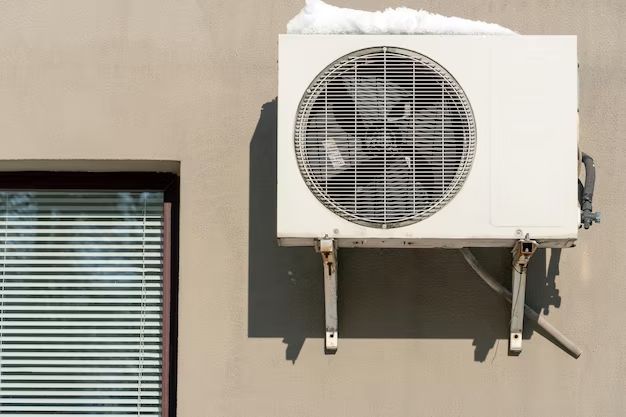 Can you install an air conditioner in a sliding window