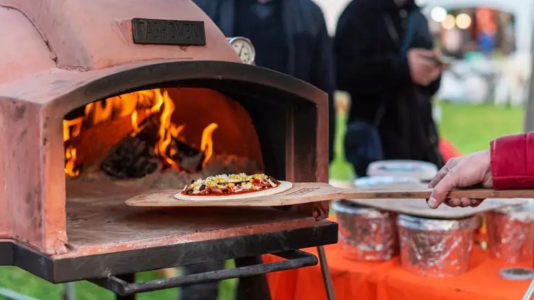 Does outdoor pizza oven add value to home