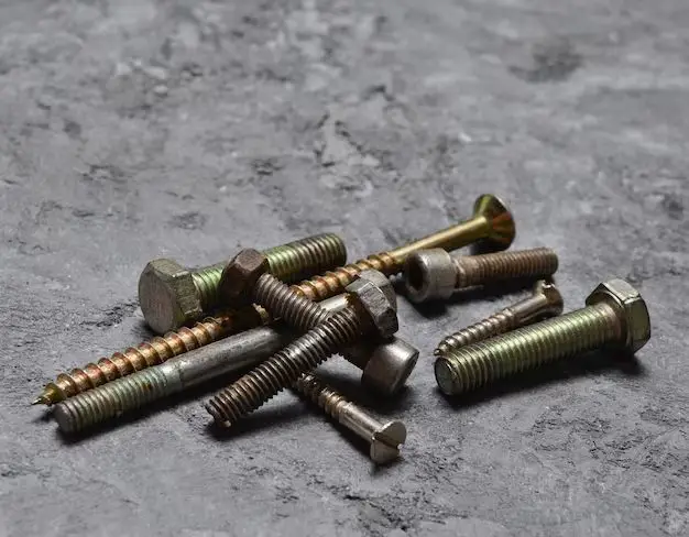 What screws to use for wood to concrete