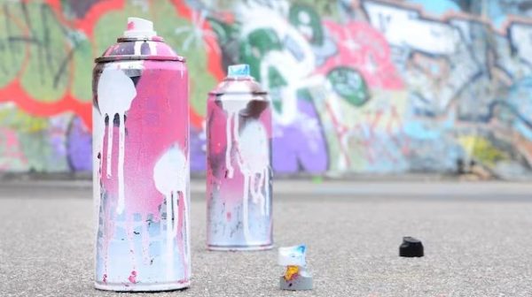 What spray paint can be used outdoors?