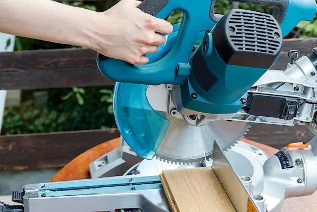 Can I use a 7 inch blade on a 12-inch miter saw