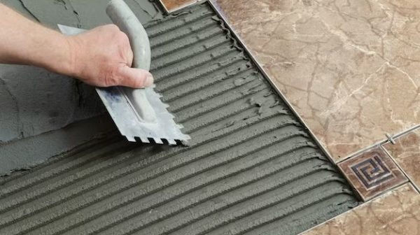 Can you put tile over concrete outside?