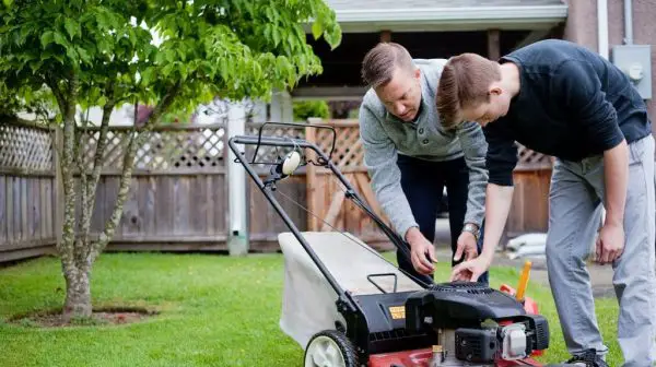 What causes grass machine not to start?