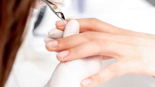 Can you use liquid nails for trim?