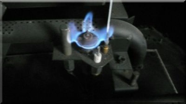 Why wont my pilot light on my gas fireplace start?