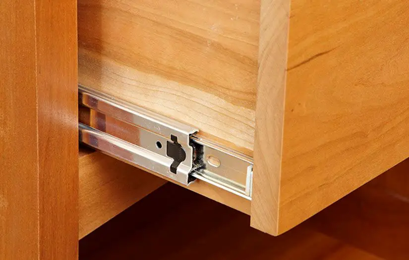 What is the maximum weight for drawer slides