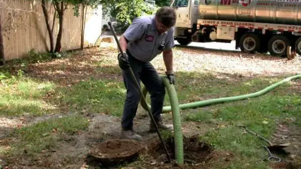 How often do you pump a 1000 gallon holding tank?