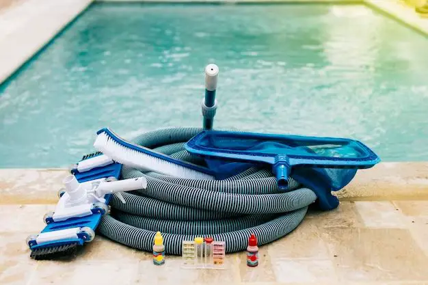 What is the best vacuum for above ground pools