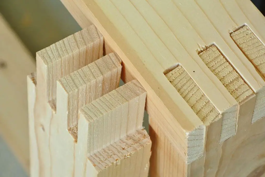 What is the fastest way to make dovetails