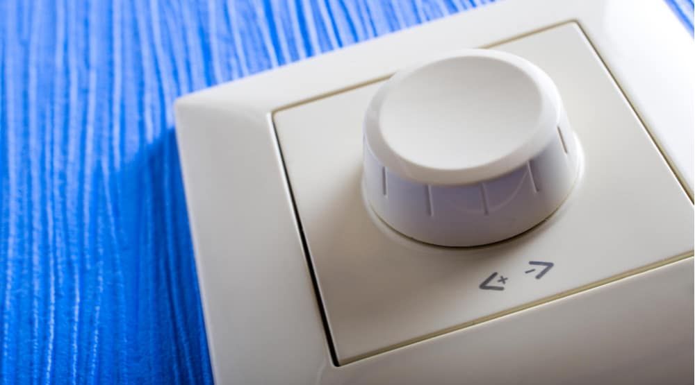 What causes a dimmer switch to stop working