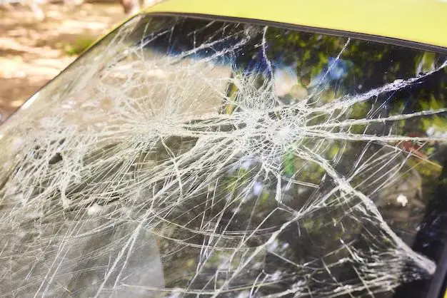 What to do if your car window is smashed