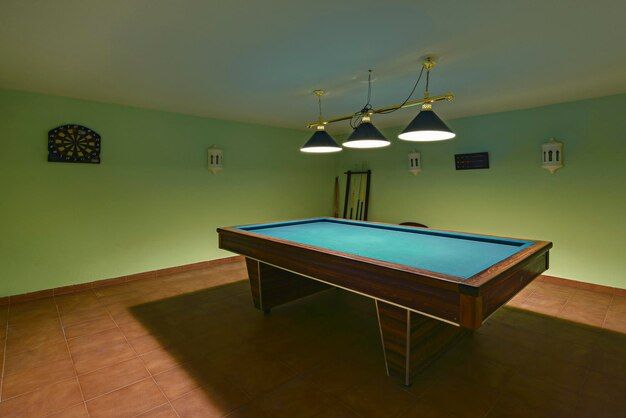 Can my floor support a pool table