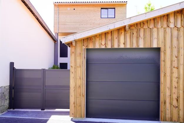 What kind of paint do I use on a wood garage door