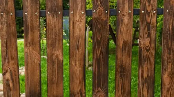 What kind of wood is used for garden fences?