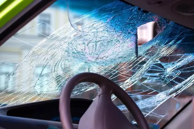 What is the best plastic for broken car windows