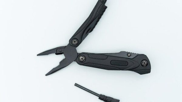 How deep can a multi-tool cut?