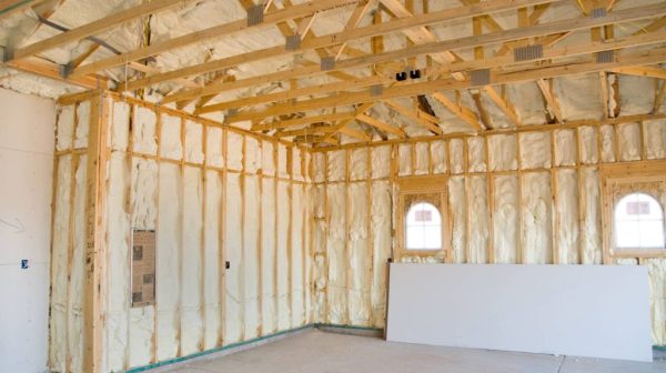 Is it a good idea to drywall garage?